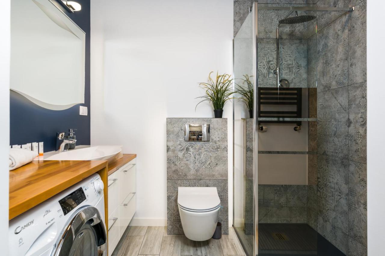 Villa Venecja Apartment Chwaliszewo With Free Garage City Center By Noclegi Renters Poznan Luaran gambar